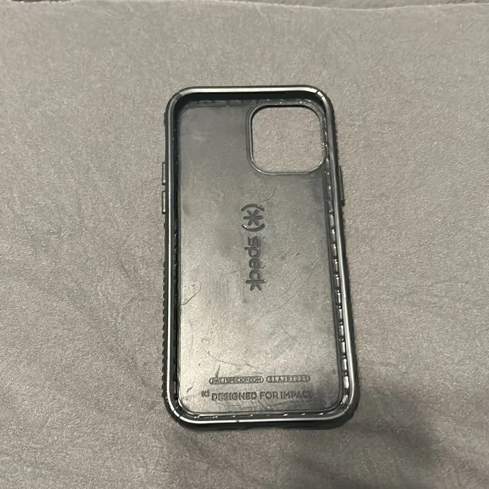 Speck iPhone 12 Case